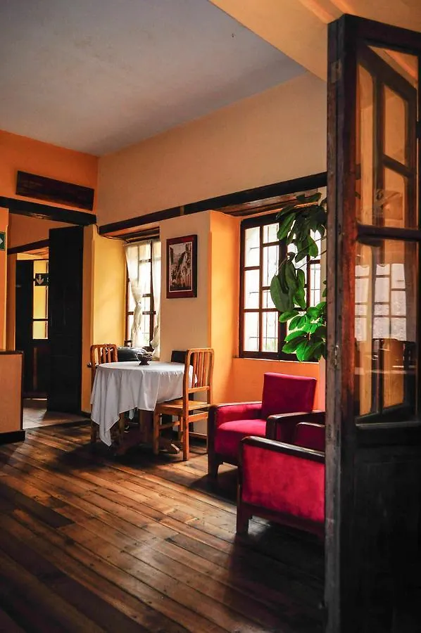 La Posada Colonial Quito 0*,